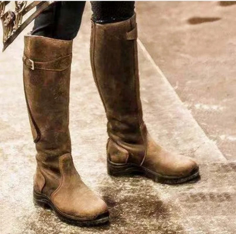 Botas Altas de Mujer con Correa Ajustable